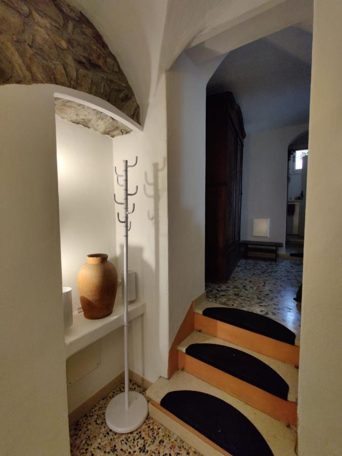 Casa Del Gufo Apartment Perinaldo Екстериор снимка